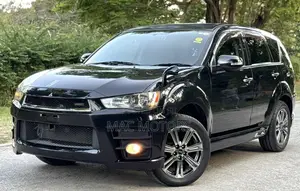 Mitsubishi Outlander 2010 Black
