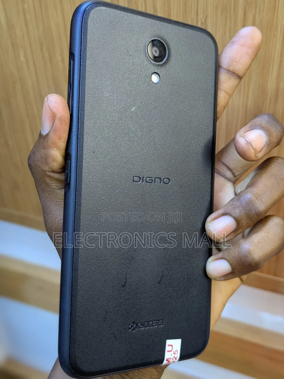 Kyocera Digno A 32 GB Black