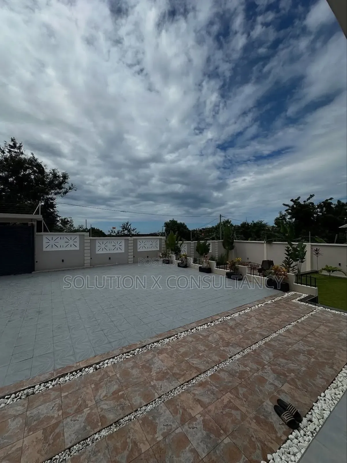 3bdrm House in Kunduchi for sale