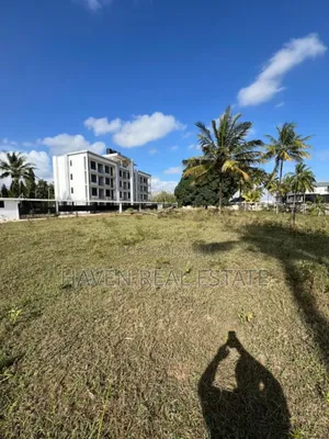 Corner Plot Inauzwa Mivumoni Block 6