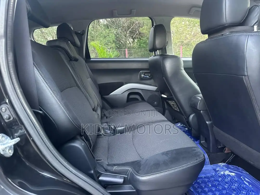 Mitsubishi Outlander 2008 Black