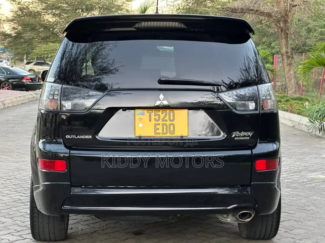 Mitsubishi Outlander 2008 Black
