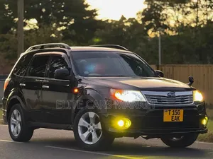 Subaru Forester 2010 Black