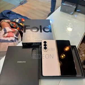 New Samsung Galaxy Z Fold4 512 GB Pink