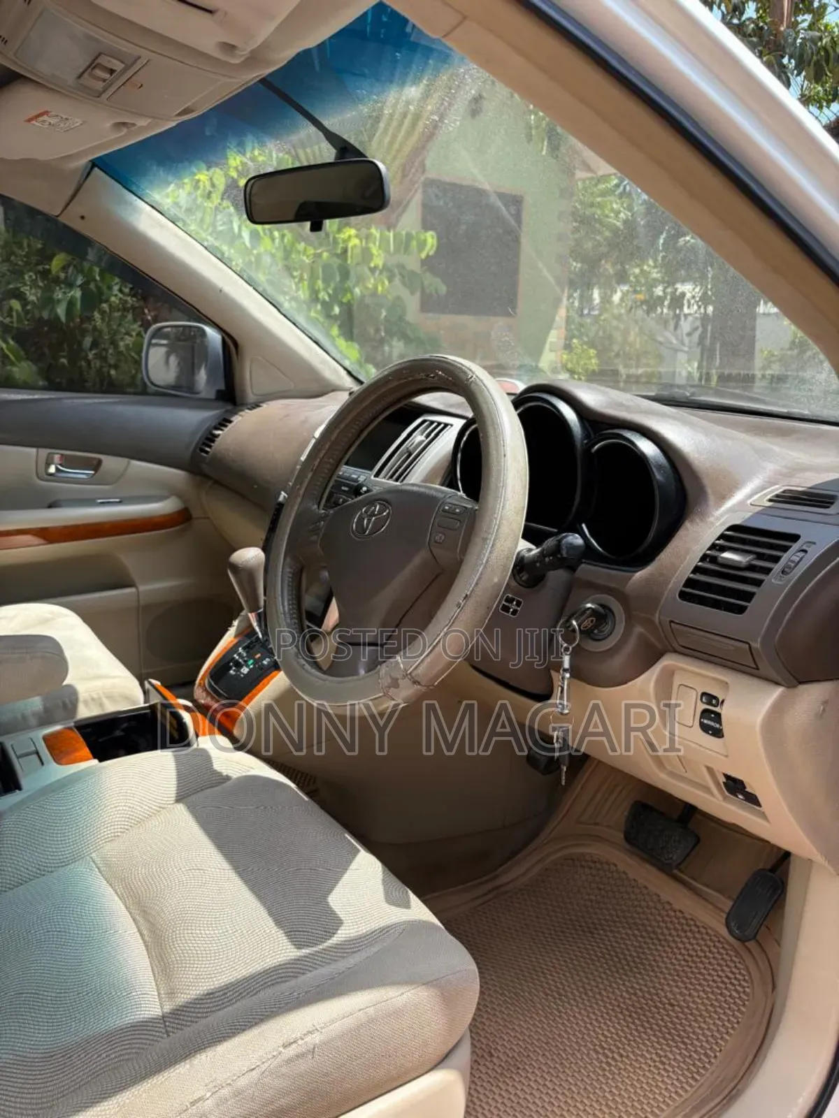 Toyota Harrier 2005 White