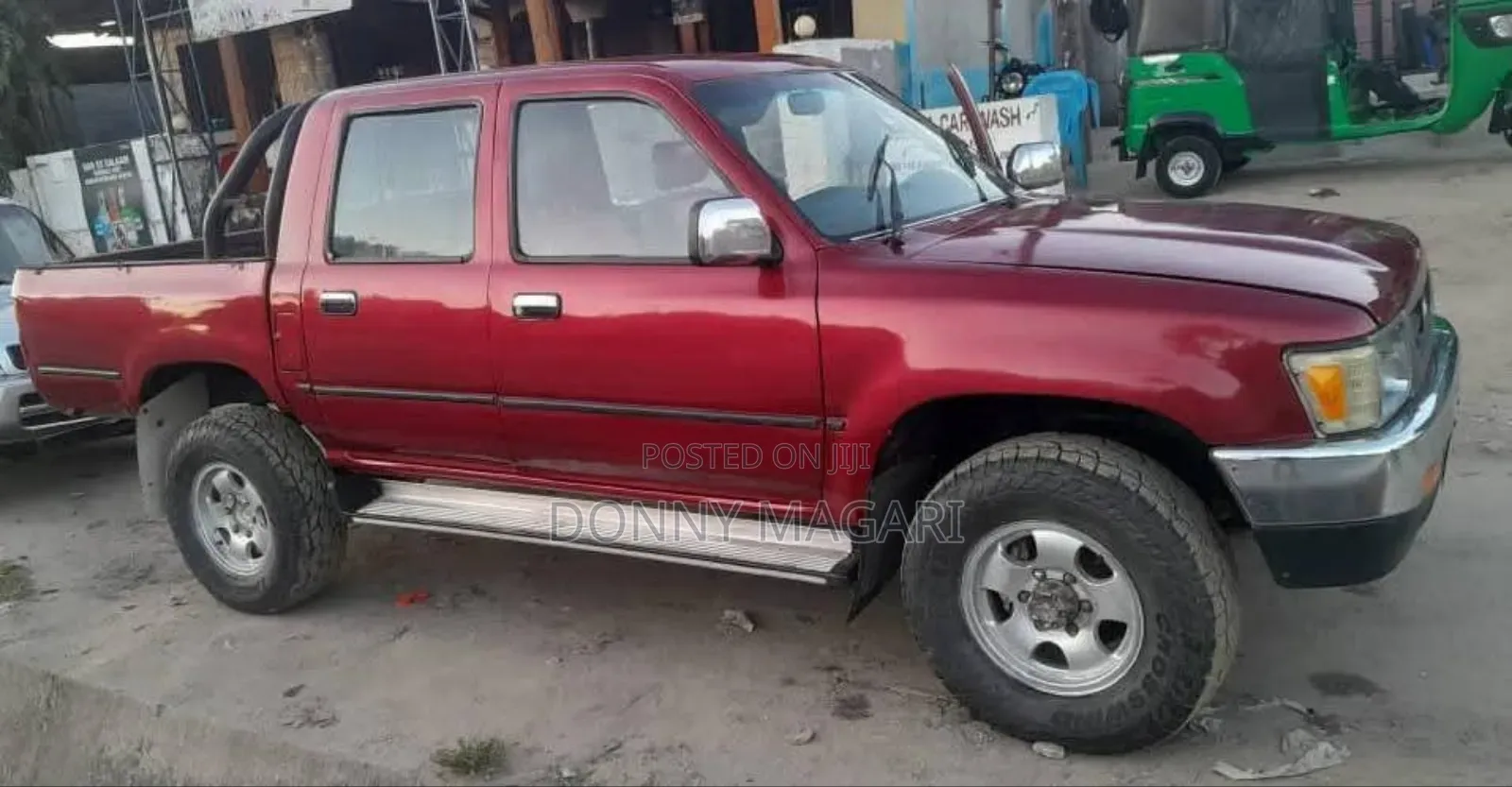 Toyota Hilux 2018 Red