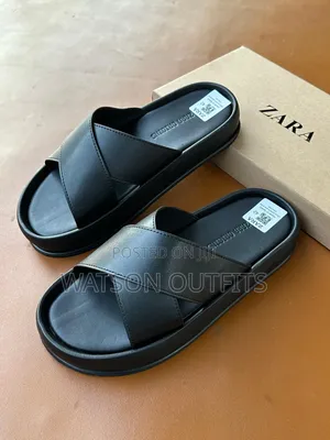 Sandals or Sendo Official With Fancy Looking