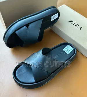 Sandals or Sendo Official With Fancy Looking