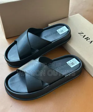 Sandals or Sendo Official With Fancy Looking