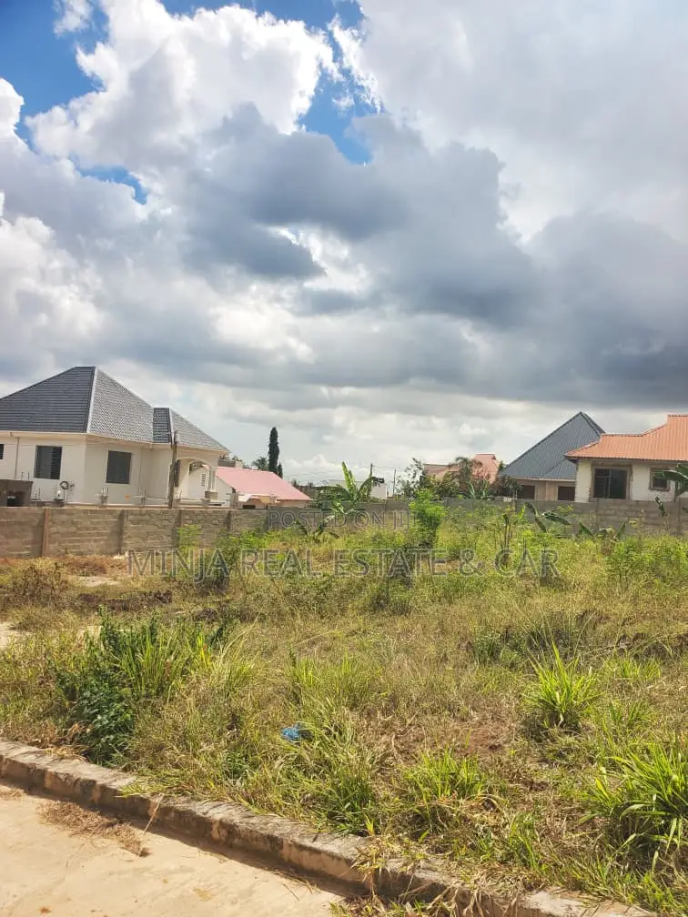 Plot for Sale Madale Uzunguni