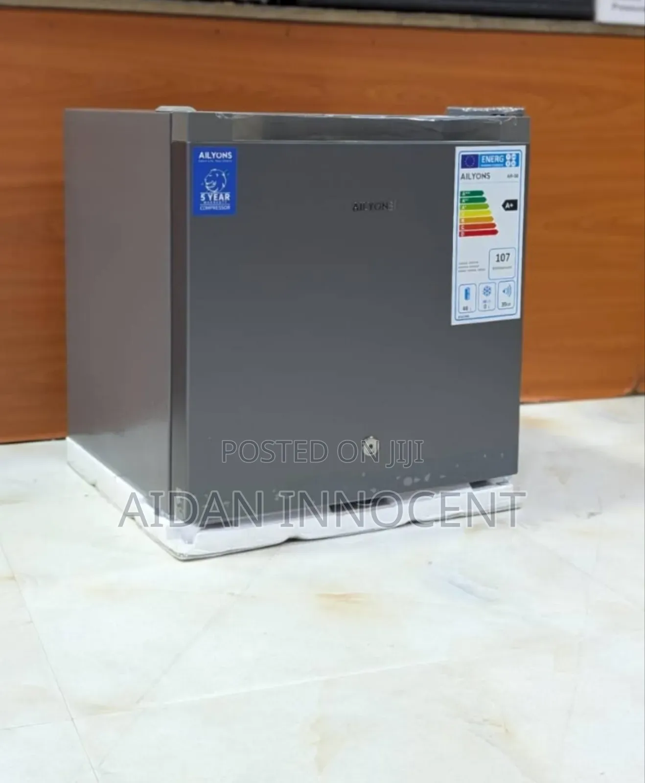 Ailyons Mini Fridge 46l