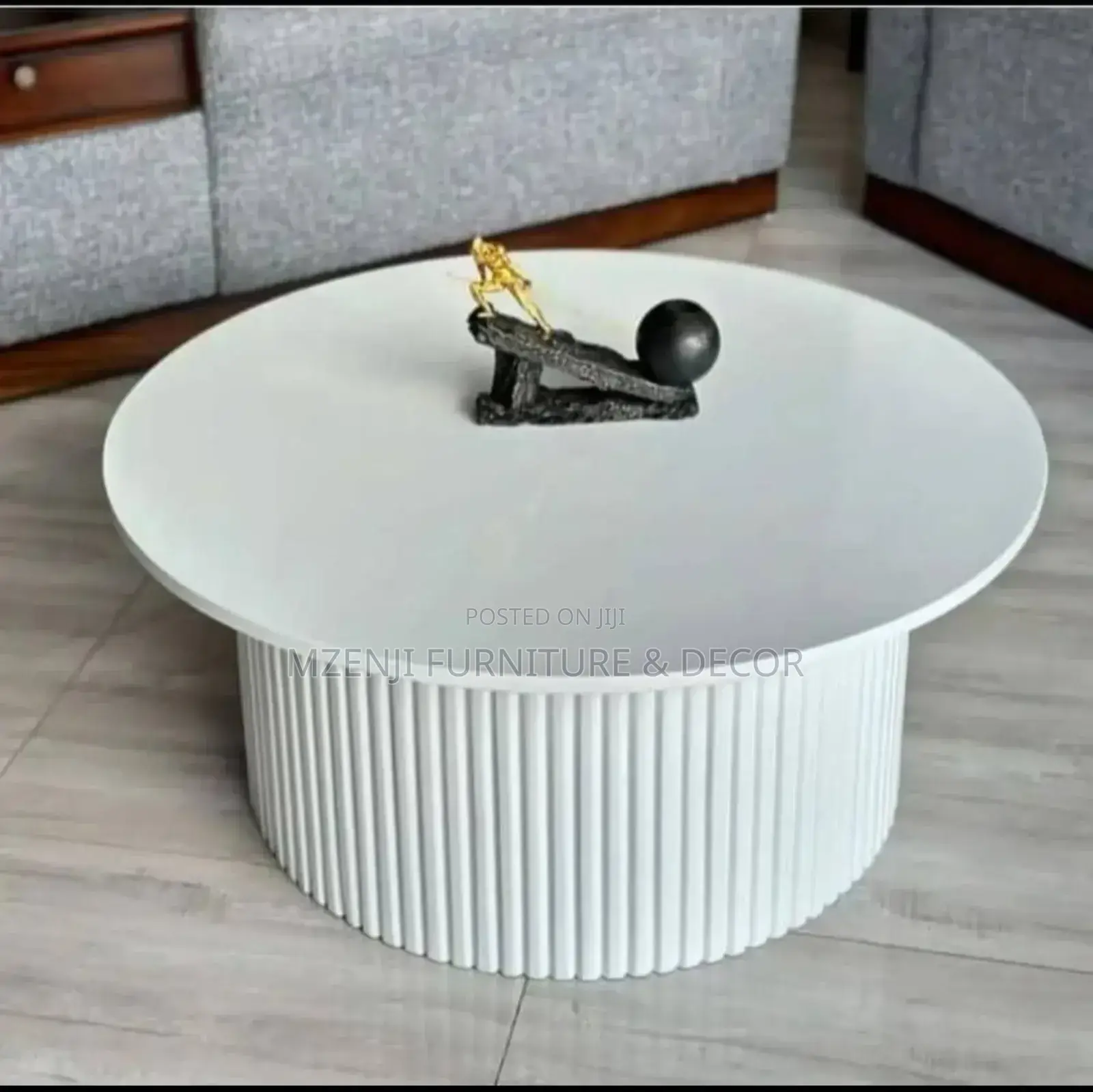 Round Coffee Table White in Color