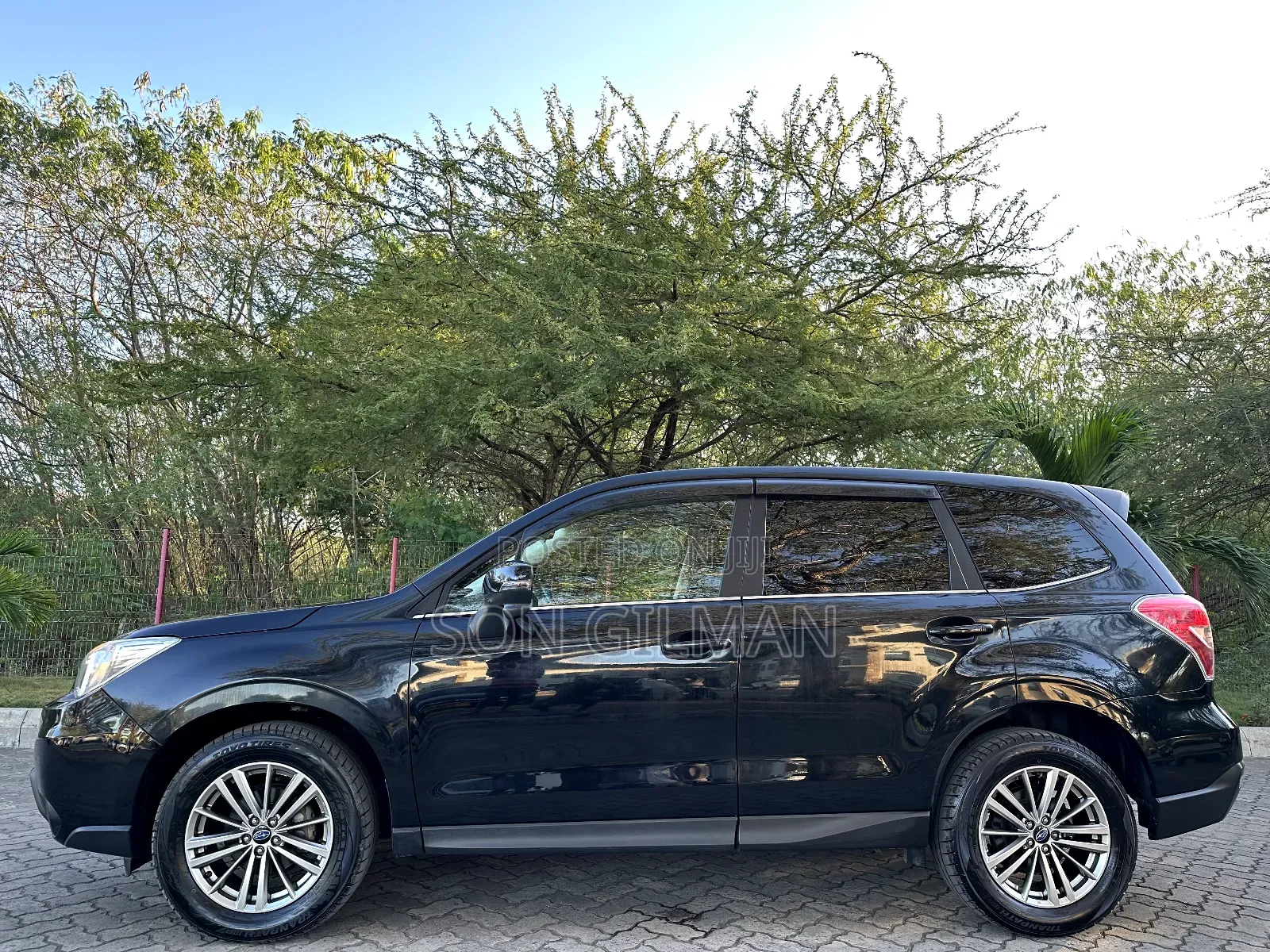Subaru Forester 2014 Black