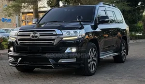 Toyota Land Cruiser 4.6 V8 AX 2016 Black