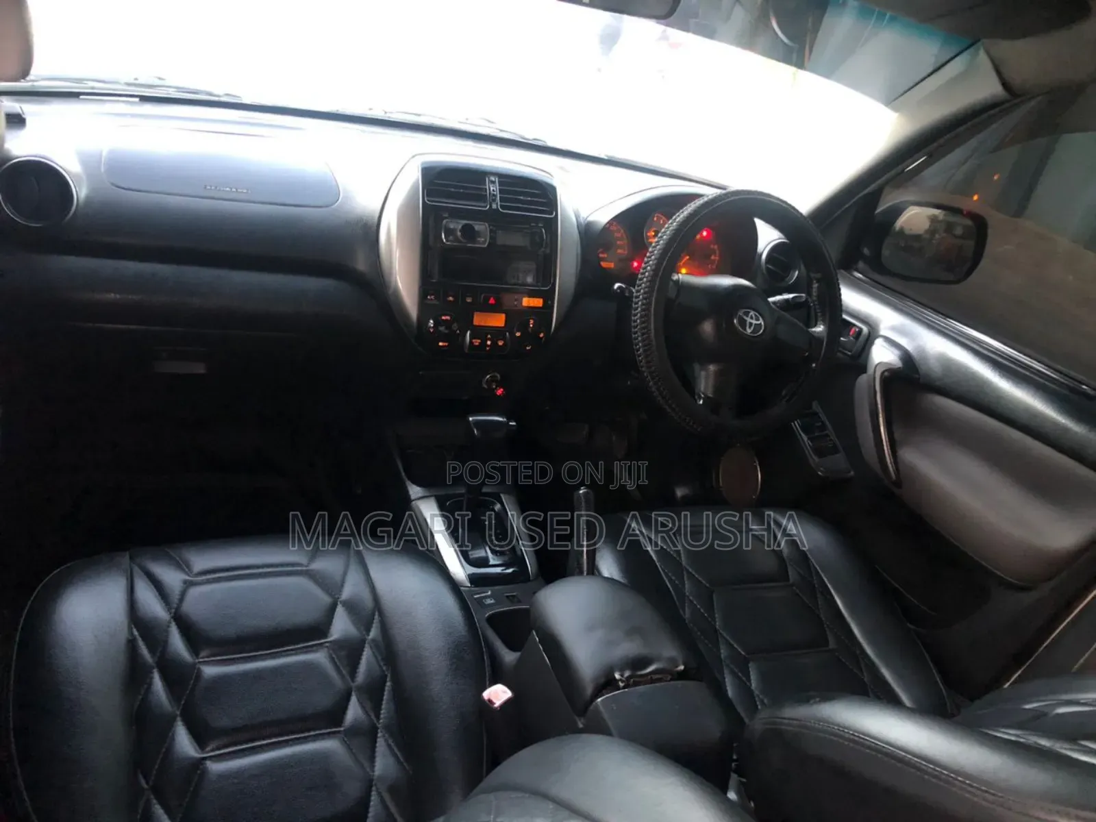 Toyota RAV4 2002 White