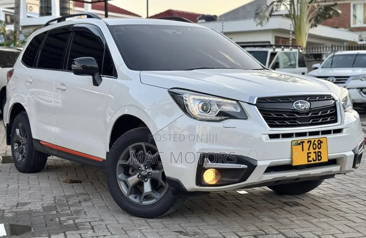 Subaru Forester 2017 White