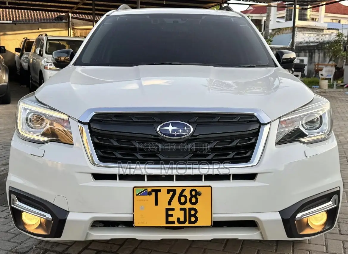 Subaru Forester 2017 White