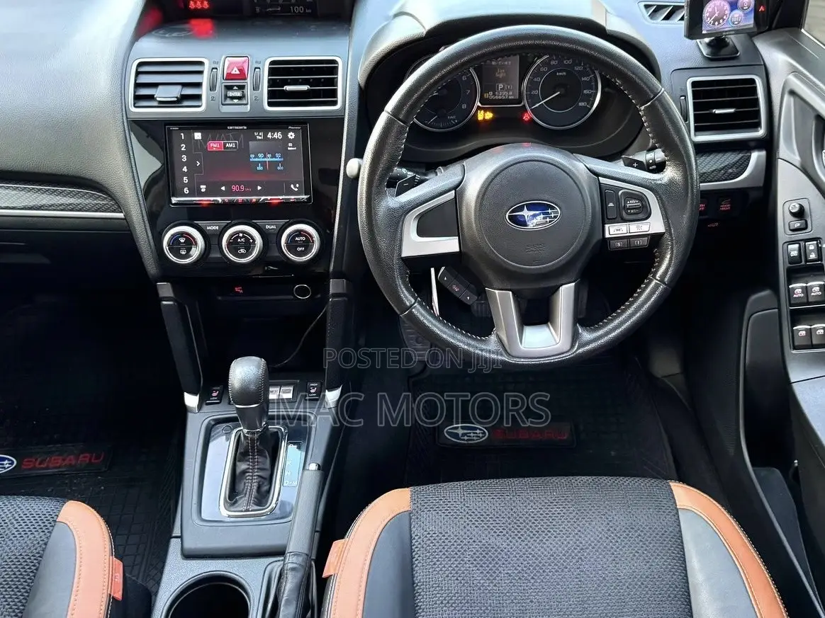 Subaru Forester 2017 White