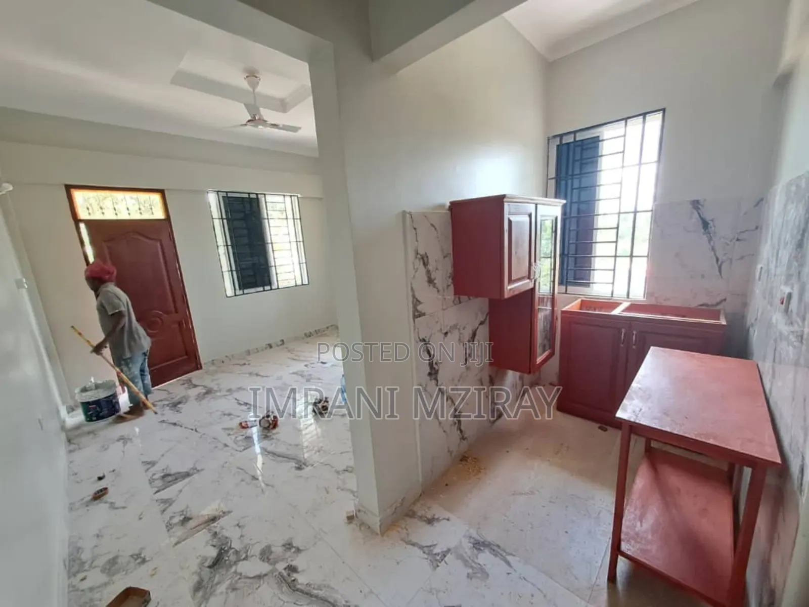 3bdrm Apartment in Kisutu for rent