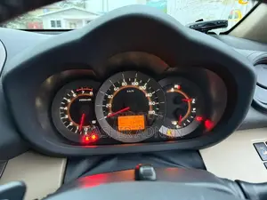 Toyota Vanguard 2010 Black