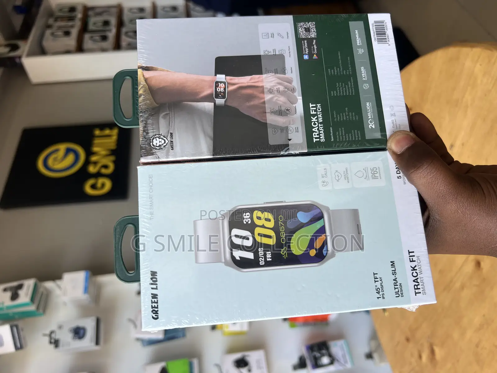 Green Lion Track Fit Smart Watch