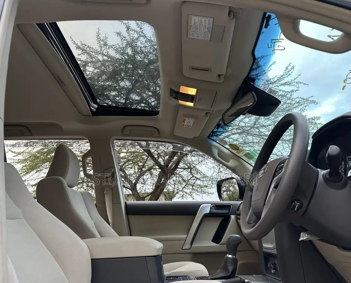 Toyota Land Cruiser Prado 2022 Pearl