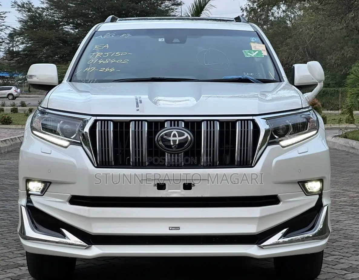 Toyota Land Cruiser Prado 2022 Pearl