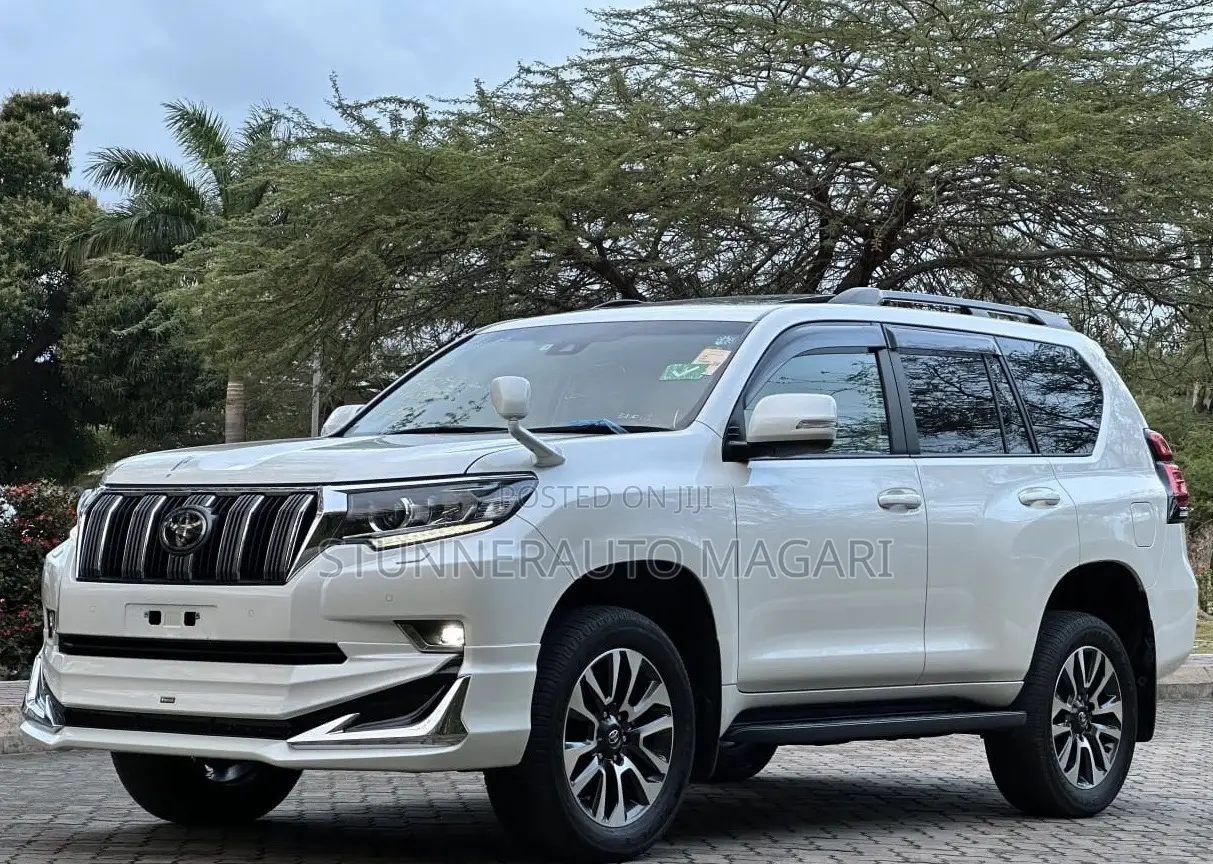 Toyota Land Cruiser Prado 2022 Pearl