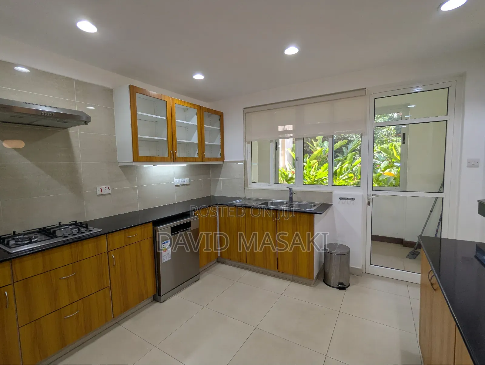 Furnished 4bdrm Apartment in Oysterbay for rent