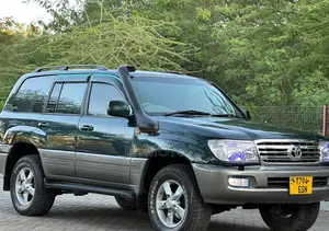 Toyota Land Cruiser 2001 Black