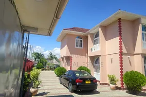 5bdrm House in Mbezibeach Kwa Zena, Kinondoni for sale