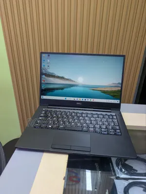 Laptop Dell Latitude 13 7370 8GB Intel Core I5 SSD 256GB