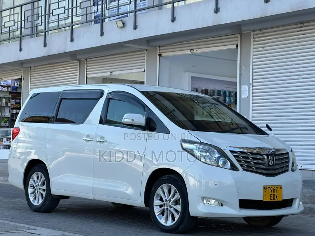 Toyota Alphard 2009 White