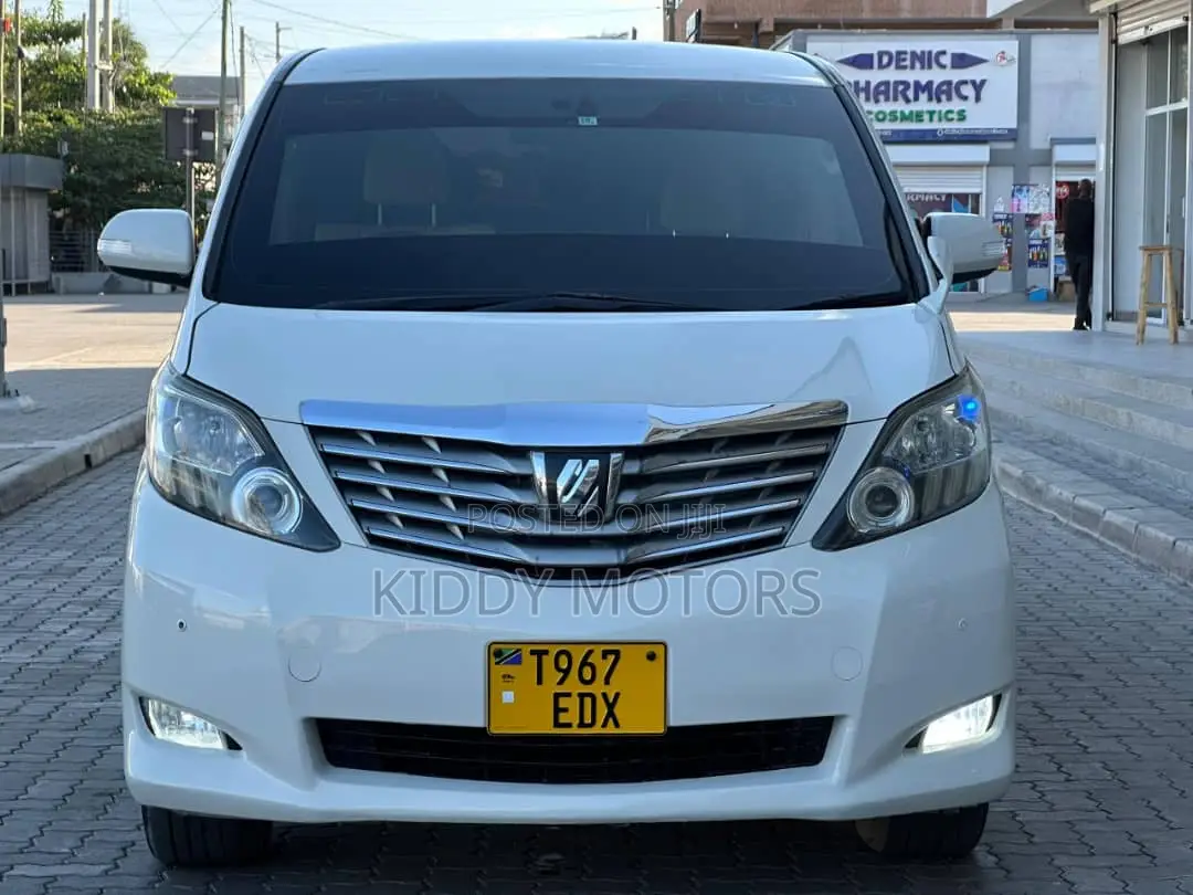 Toyota Alphard 2009 White