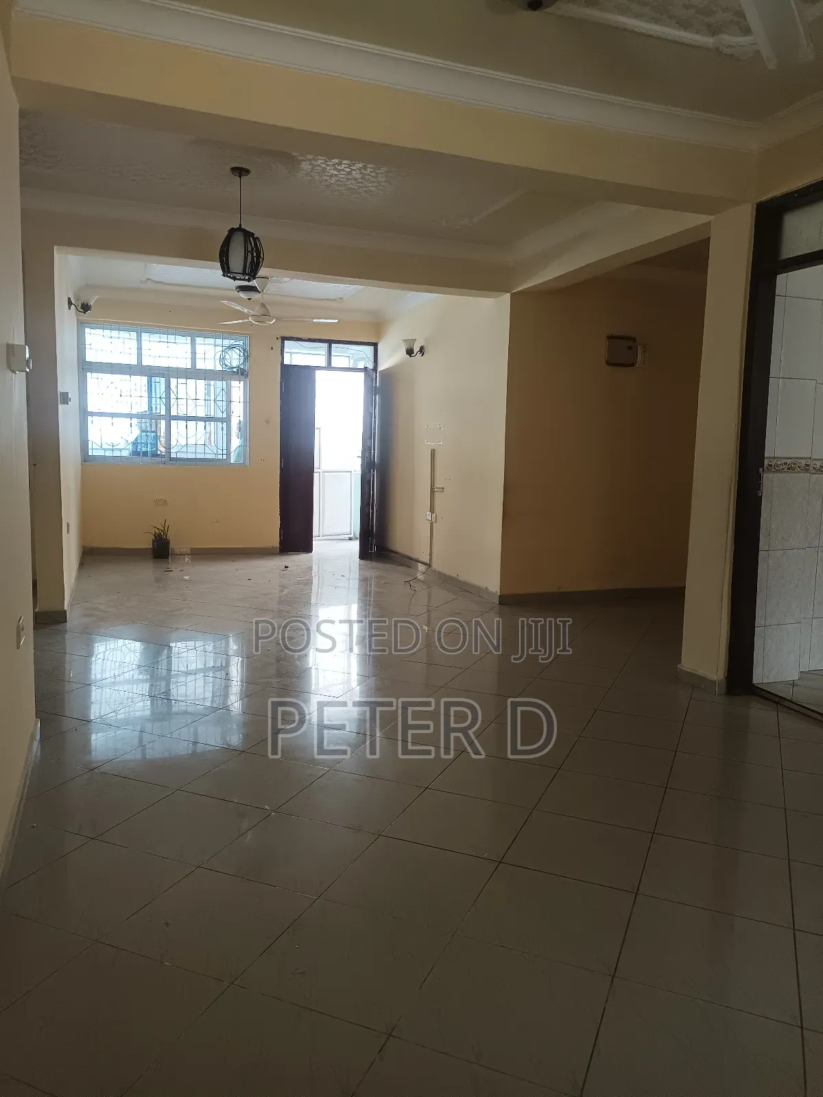 3bdrm Apartment in Kariakoo for rent