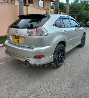 Toyota Harrier 2005 Silver