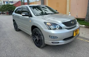 Toyota Harrier 2005 Silver