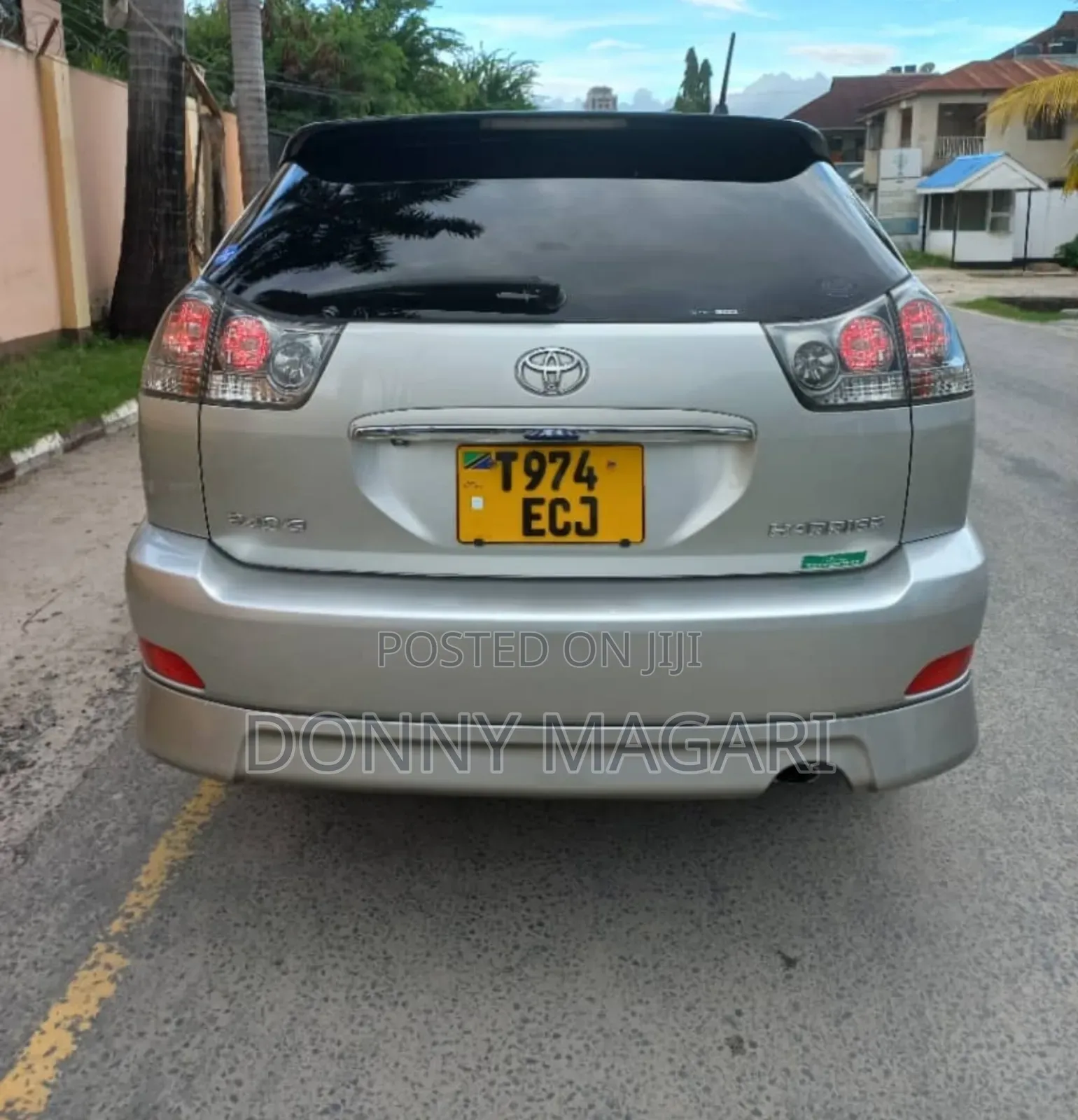 Toyota Harrier 2005 Silver