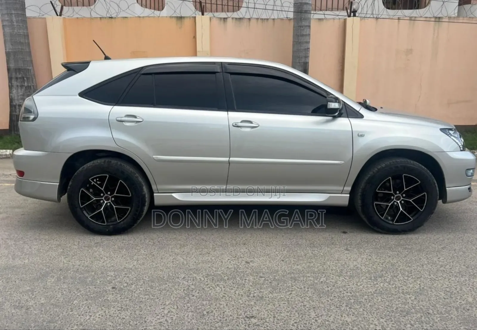 Toyota Harrier 2005 Silver