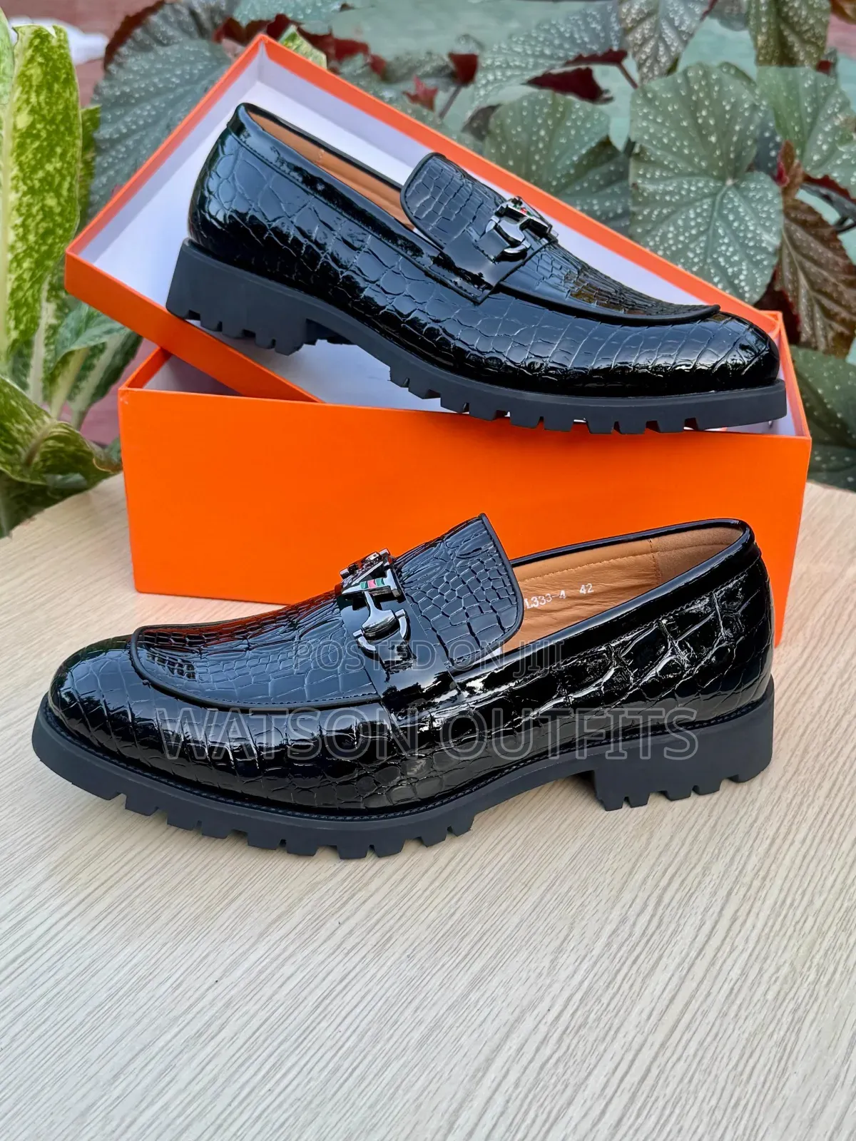 Viatu or Shoes or Footwears for Men's Totally and Completely Fancy
