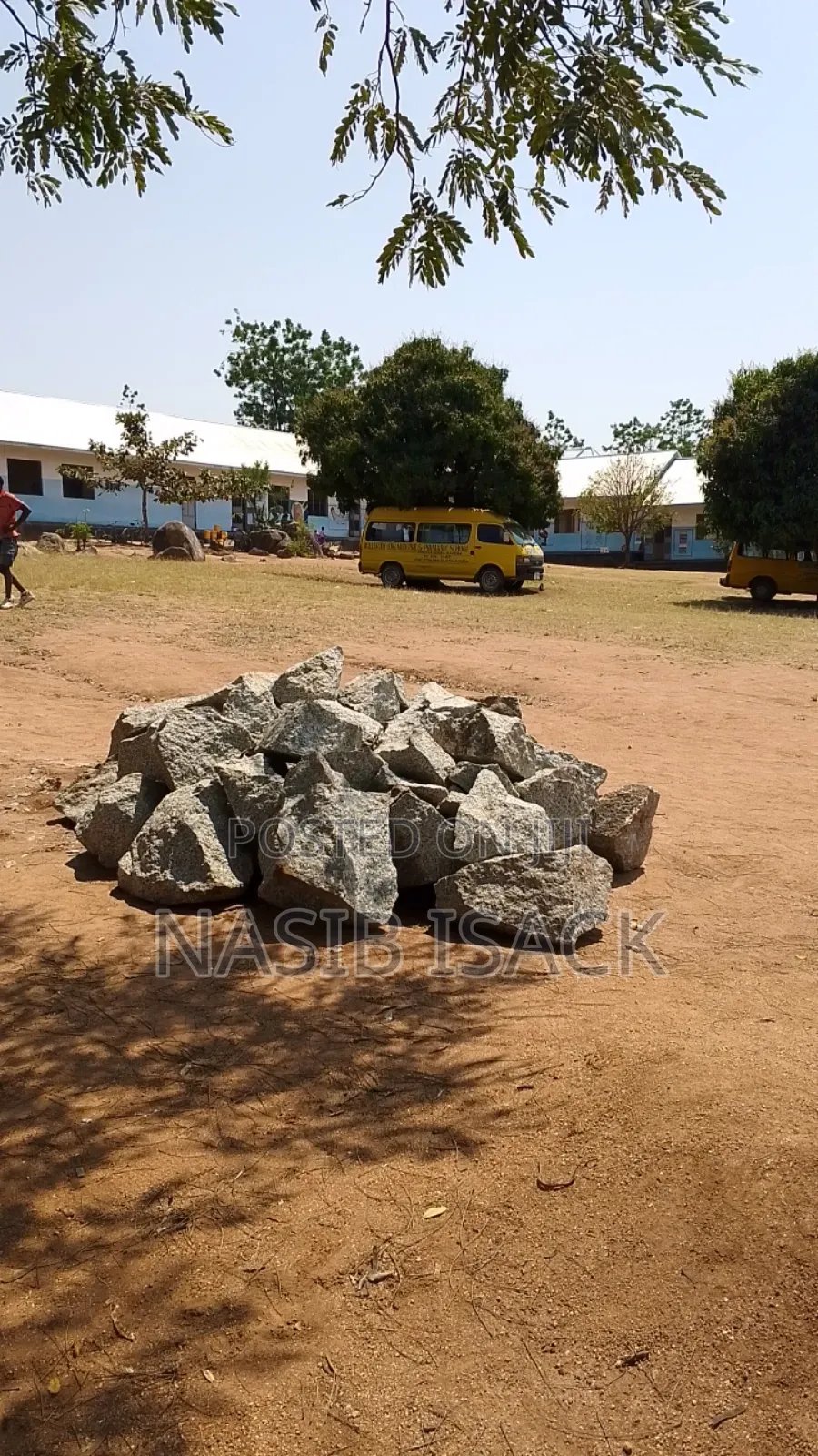 8bdrm House in Shule Inauzwa, Igoma for sale