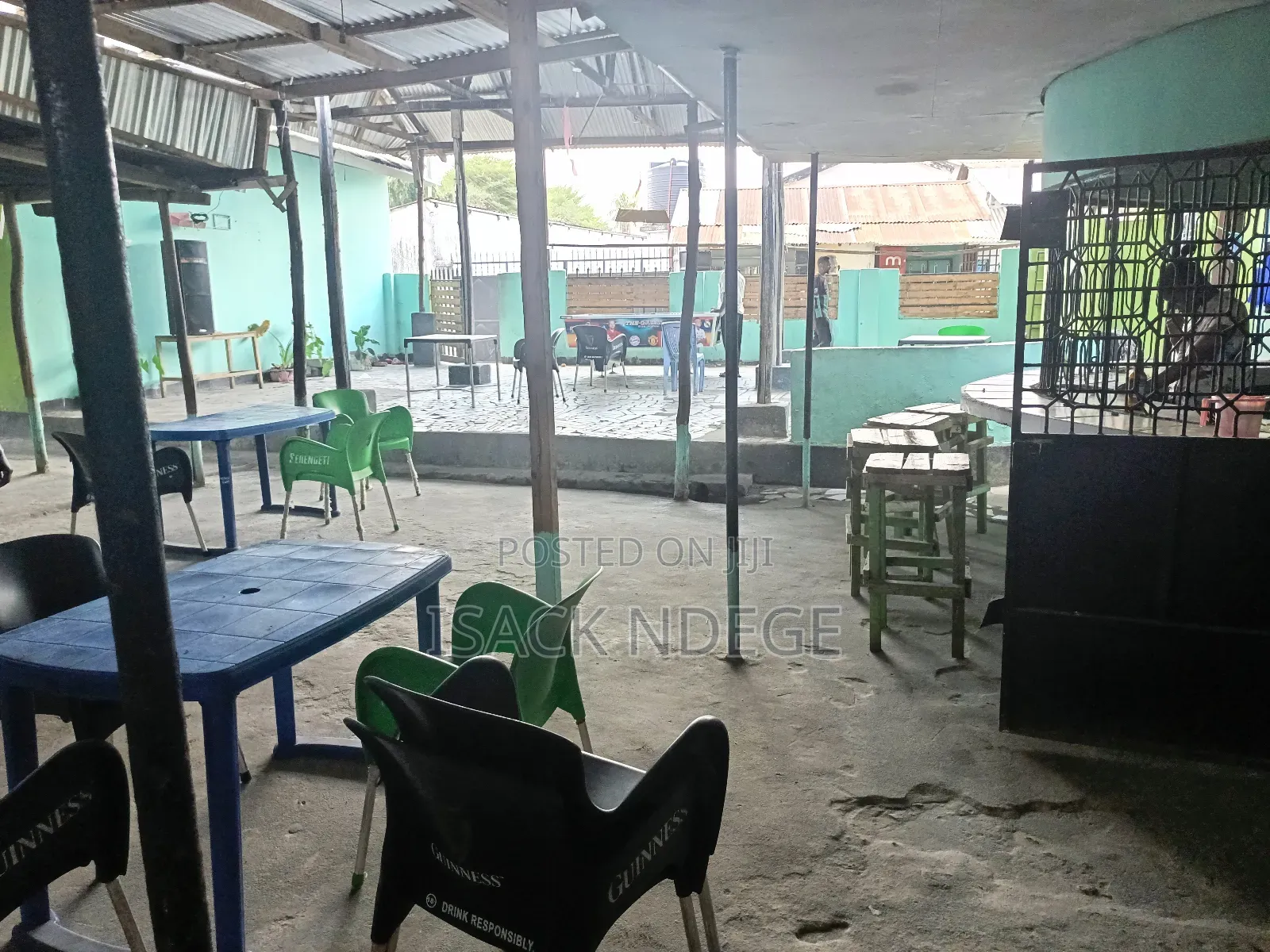 Jiko La Bar Linapangiahwa
