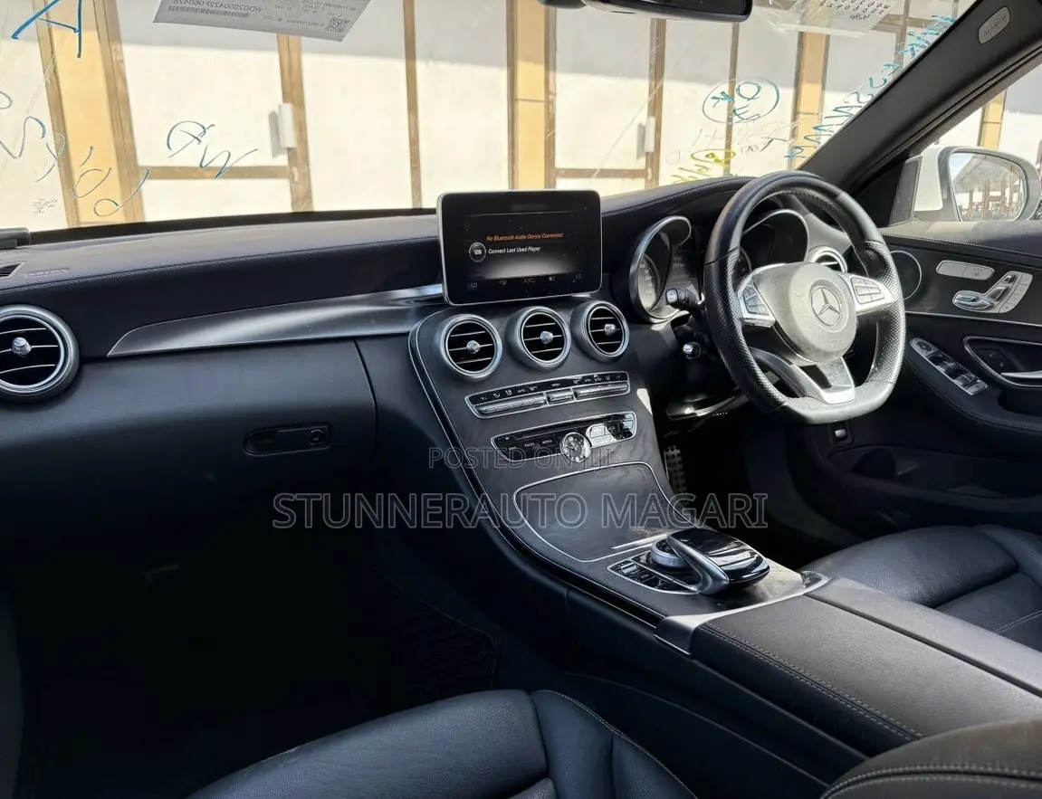 Mercedes-Benz C200 2015 White