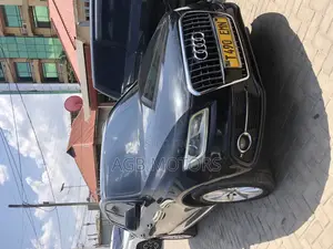 Audi Q5 2015 Black