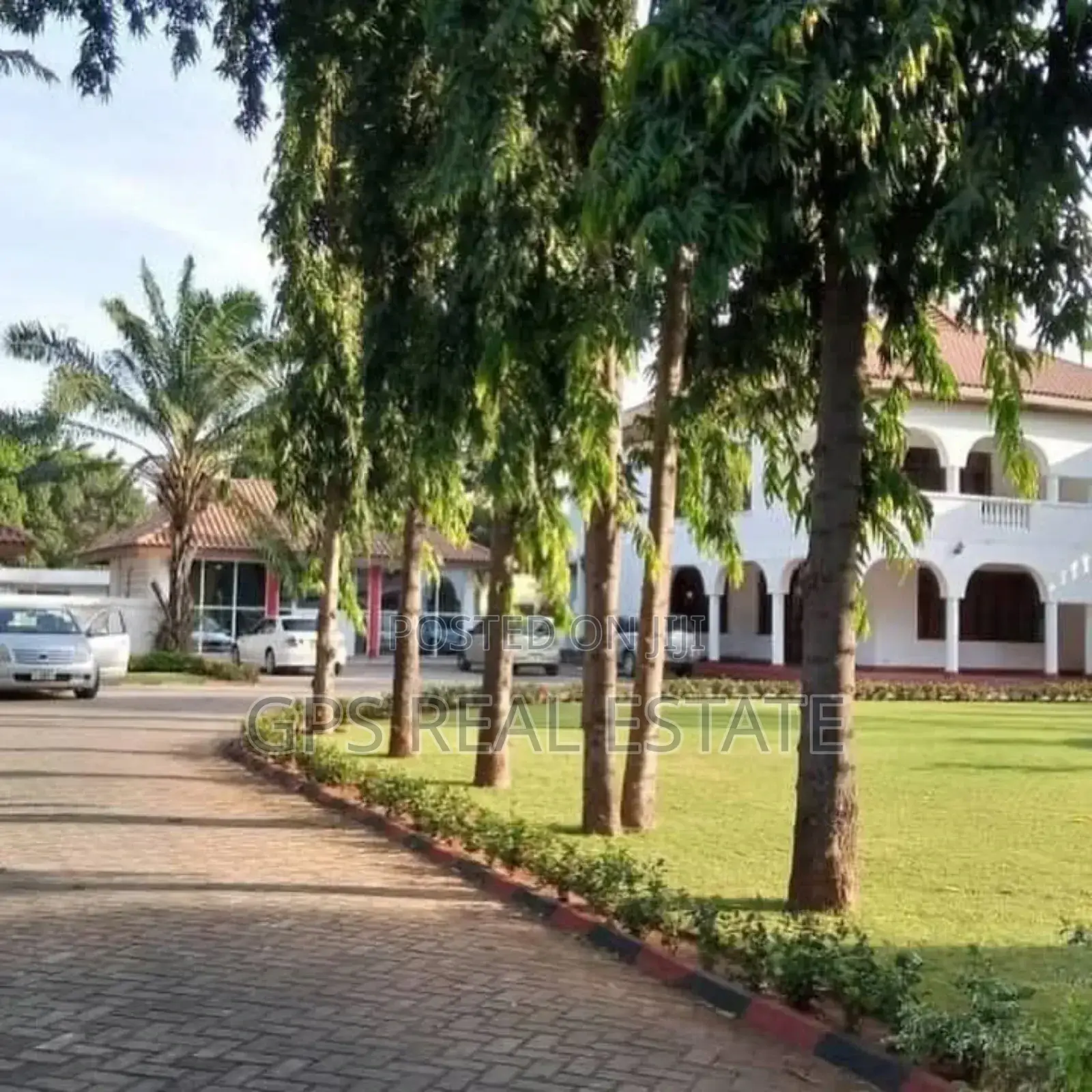 4bdrm Maisonette in Msasani Beach, Kinondoni for sale