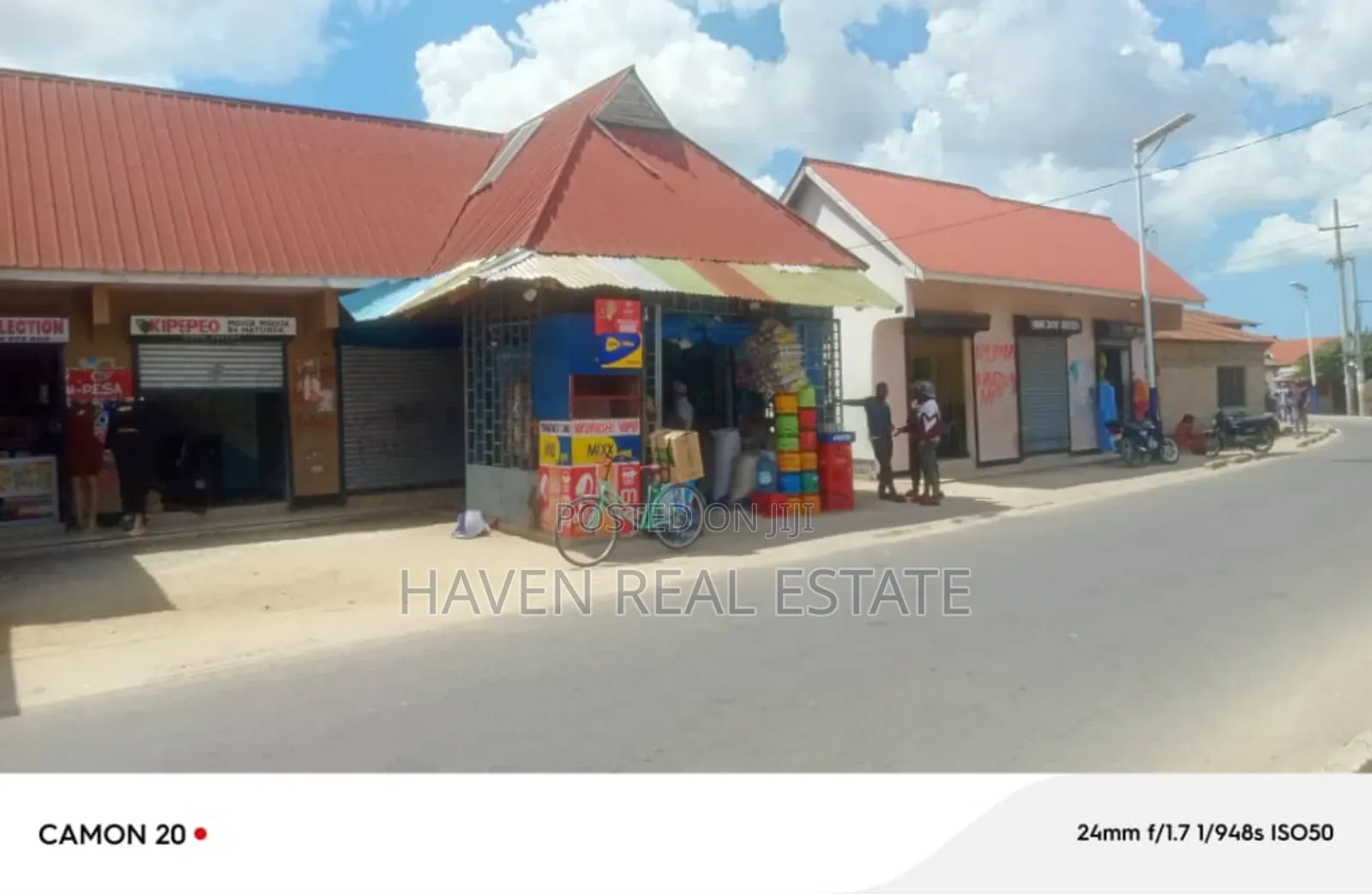 6bdrm Apartment in Kigamboni for sale