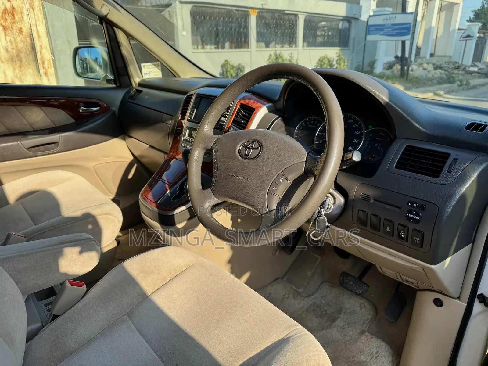 Toyota Alphard 2004 White