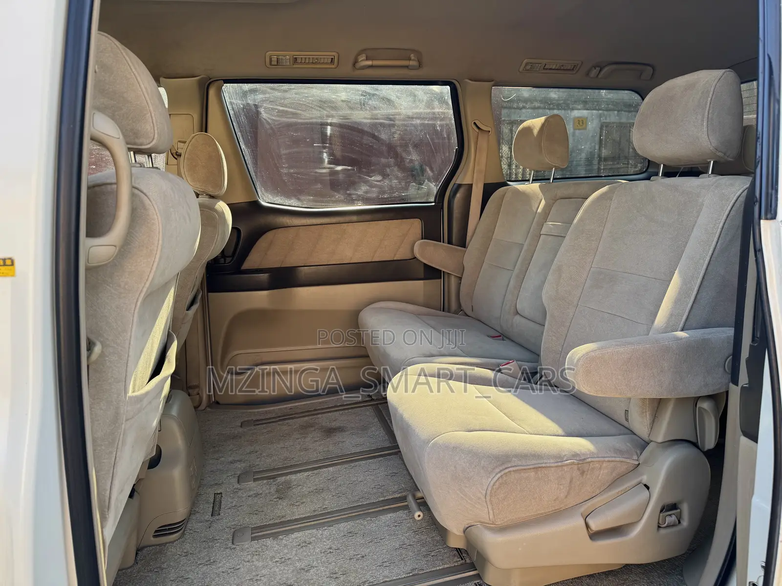 Toyota Alphard 2004 White