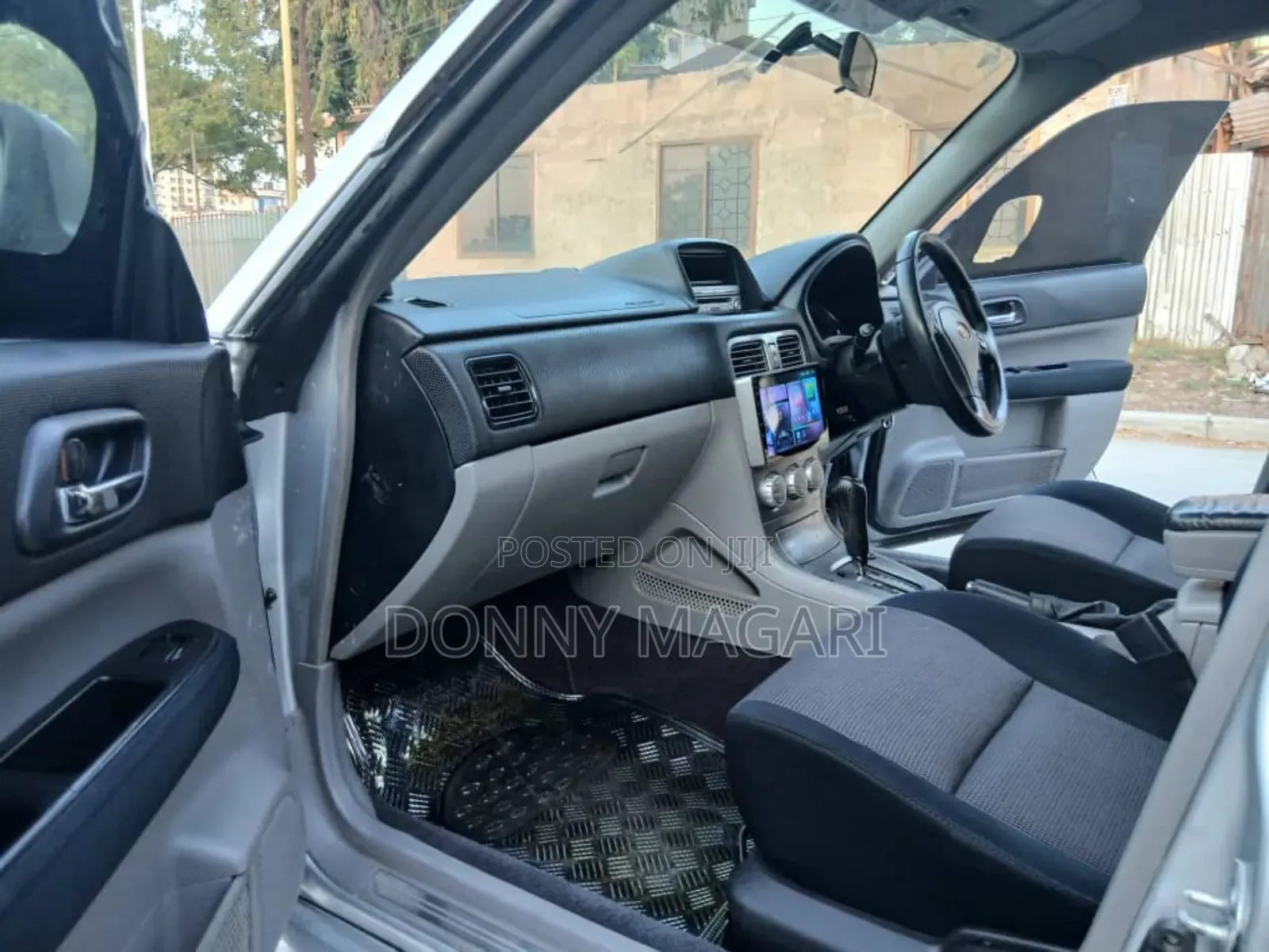 Subaru Forester 2005 Silver