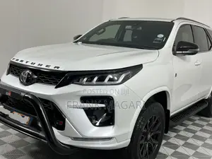 New Toyota Fortuner 2025 White